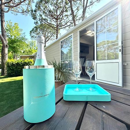 Luxury Caravan At Union Lido カヴァッリーノ・トレポルティ エクステリア 写真