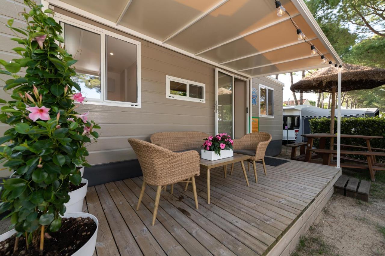 Luxury Caravan At Union Lido カヴァッリーノ・トレポルティ エクステリア 写真